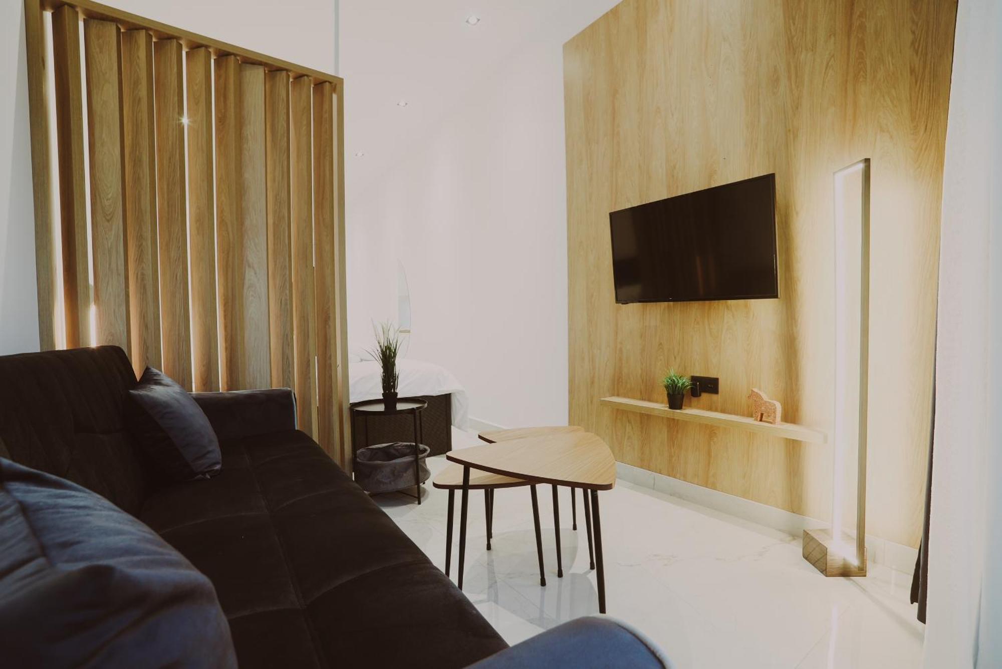 Fenias Luxury Studios Kallithea  Bagian luar foto