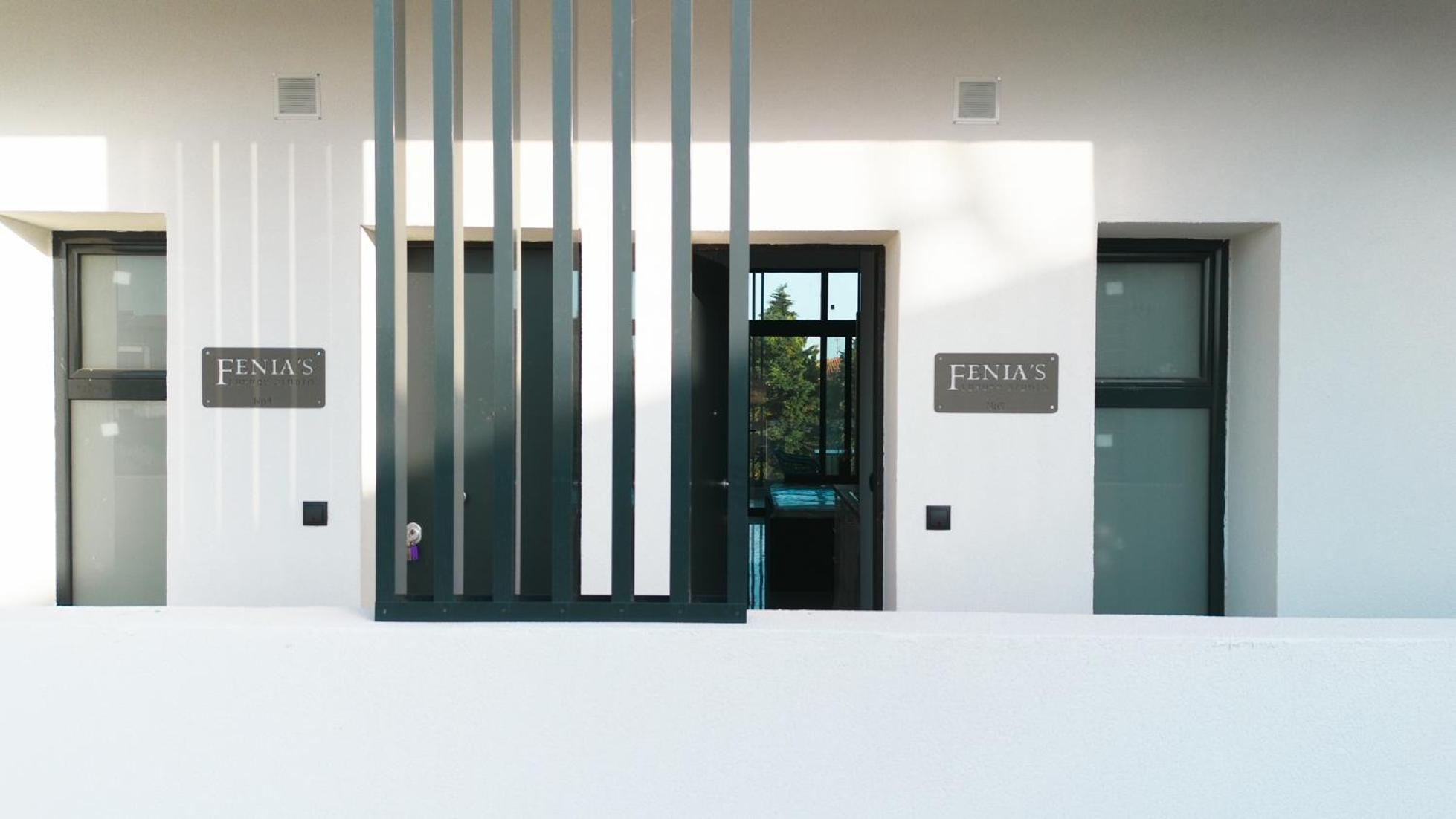 Fenias Luxury Studios Kallithea  Bagian luar foto