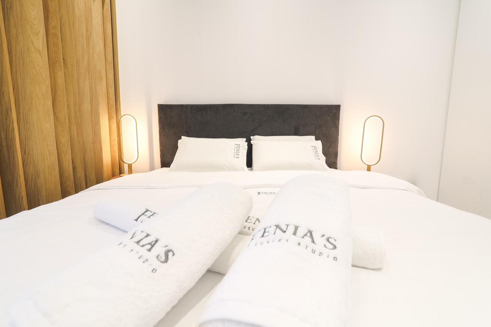 Fenias Luxury Studios Kallithea  Bagian luar foto